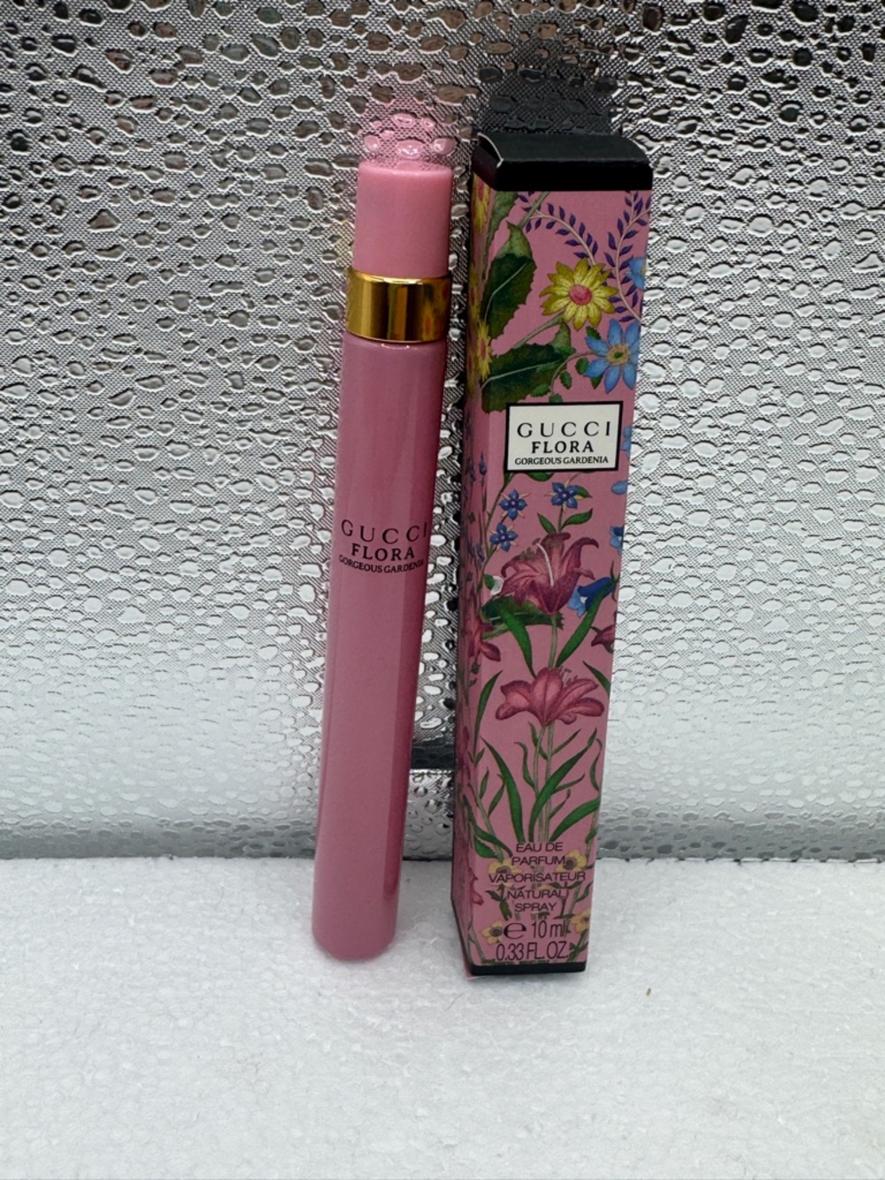 Gucci Flora Gorgeous Gardenia Rollerball in Pink with Floral Box